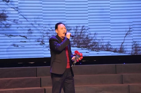 U8国际艾普喷涂机器人